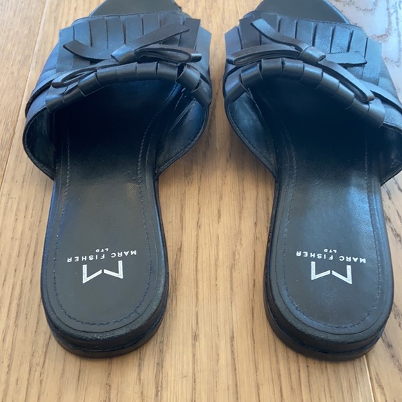 Marc Fisher Whitley Kiltie Fringe Slide Sandals - Picture 5 of 12